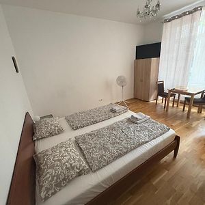 Zolderappartement met 1 Slaapkamer
